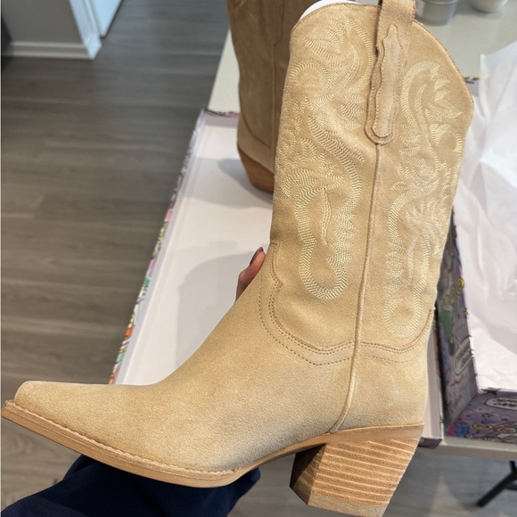 Jeffrey Campbell Tan Suede Western Boots (worn once, basically new!) - Picture 2 of 5